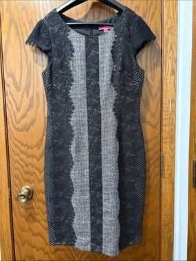 Betsey Johnson Black and Gray Tweed Lace-Trim Color-block Sheath Midi Dress 12